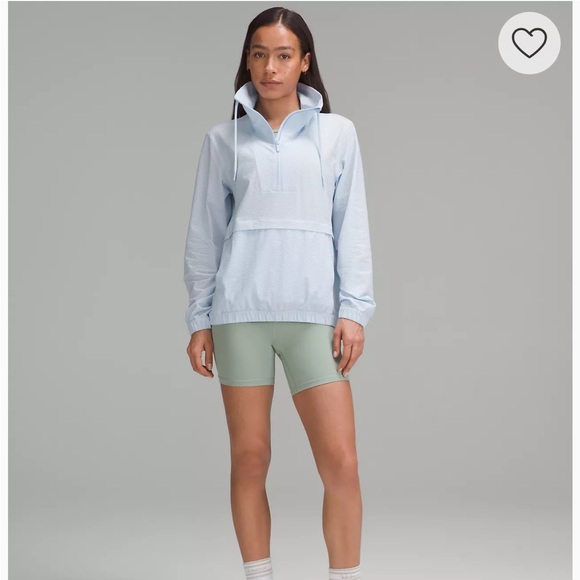 Pack Light Pullover - Lululemon x Barry’s Bootcamp - Picture 2 of 12